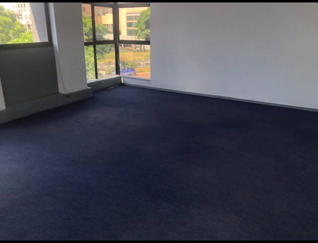 186M² OFFICE TO LET IN HYDE PARK